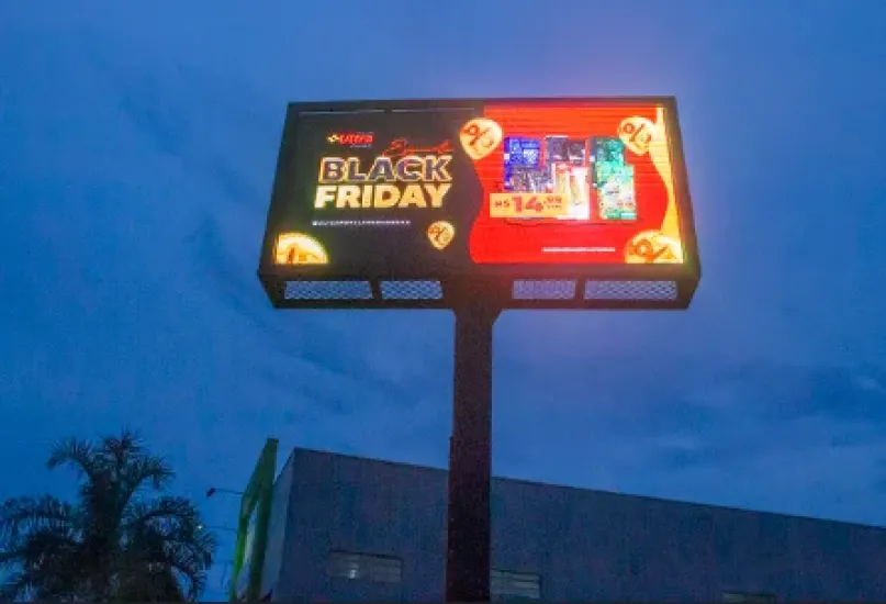 DIFEREN&Ccedil;A ENTRE OUTDOOR E PAINEL DE LED