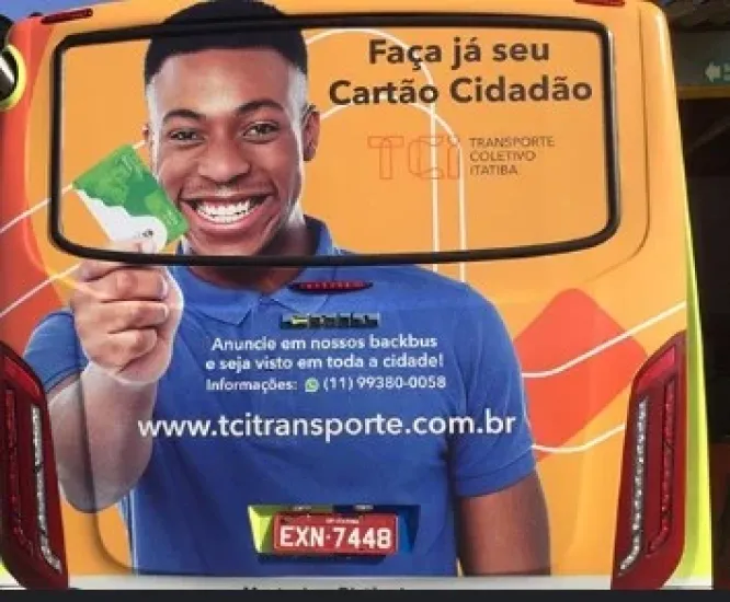 PUBLUCIDADE EM TRANSPORTESPUBLICOS, IMPACTO EM MOVIMENTO 